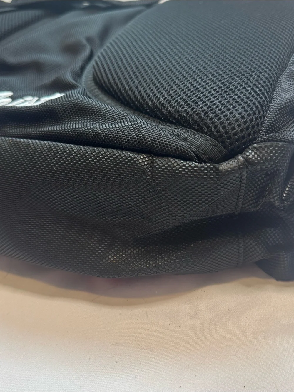 Titleist Black and Red Men's Messenger Bag